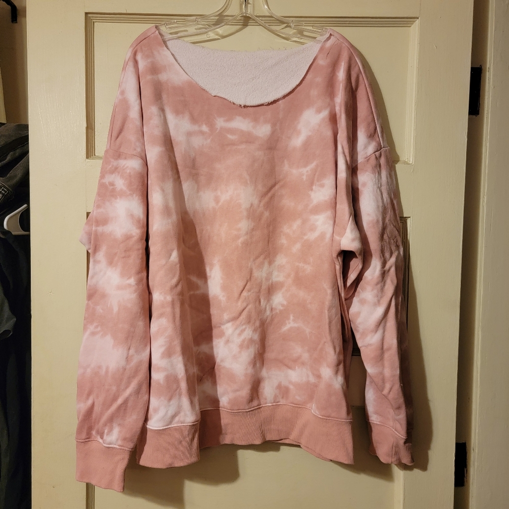 Old Navy tie-dye sweatshirt XXL